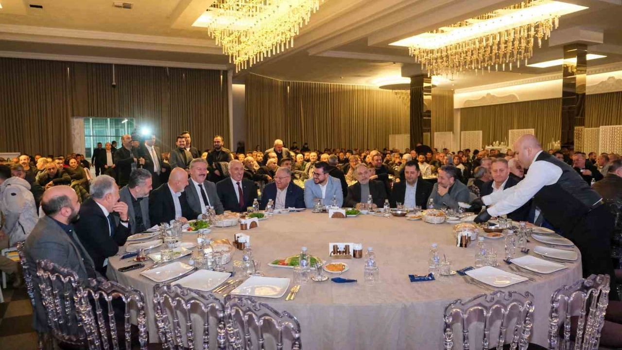 Yeşilyurt 2. Etap Oto Sanayi Sitesi'nde 174 işyeri için kura çekildi; başkanlar yeni projelere destek sözü verdi