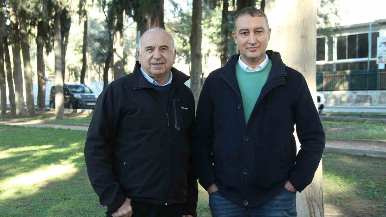 Yıldırım düşen elektrikli otomobil serviste tespit edilemedi; araç sahibi üretici firmaya dava açtı