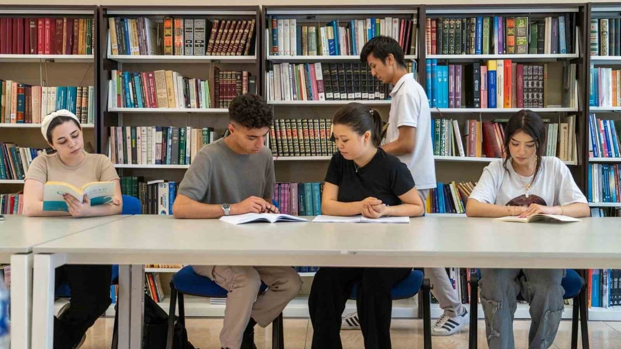 YÖK Raporu: Karabük Üniversitesi 4 Alanda İlk 10'da, 5 Alanda Ulusal Başarı