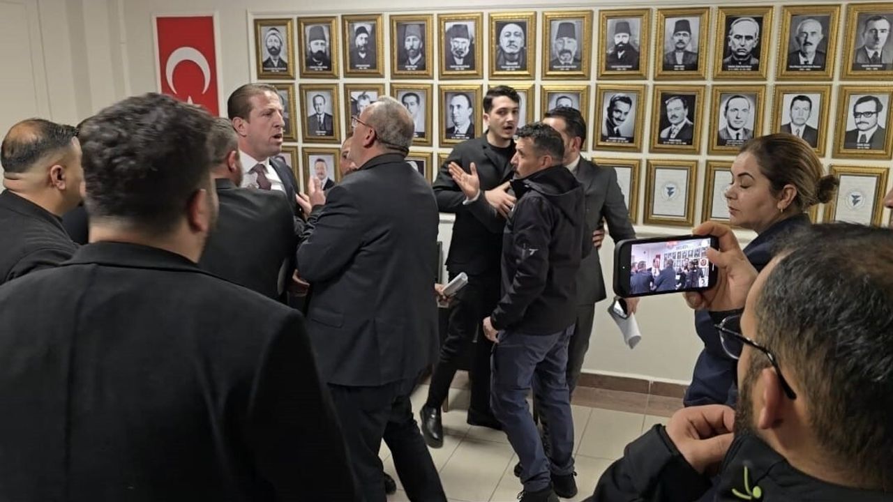 Yozgat Belediye Meclisi'nde ‘Yalancı’ tartışması: Gerginlik koridora taştı