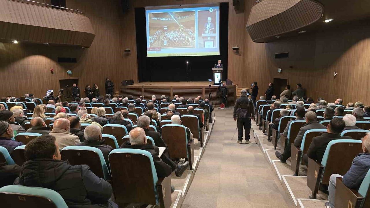 Yozgat Belediyesi cari açığını kapattığını açıkladı: Başkan Kazım Arslan iki yıllık çalışmaları sundu