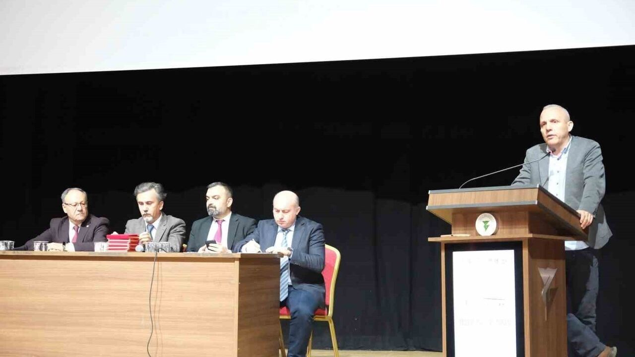 Yozgat’ta Emirci Sultan Sempozyumu: Kentin tarihi birikimine vurgu