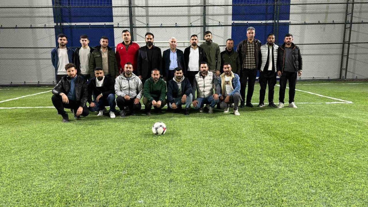 Yücebağ’da Geleneksel Futbol Turnuvası başlıyor: Gençlere altın ödüller verilecek