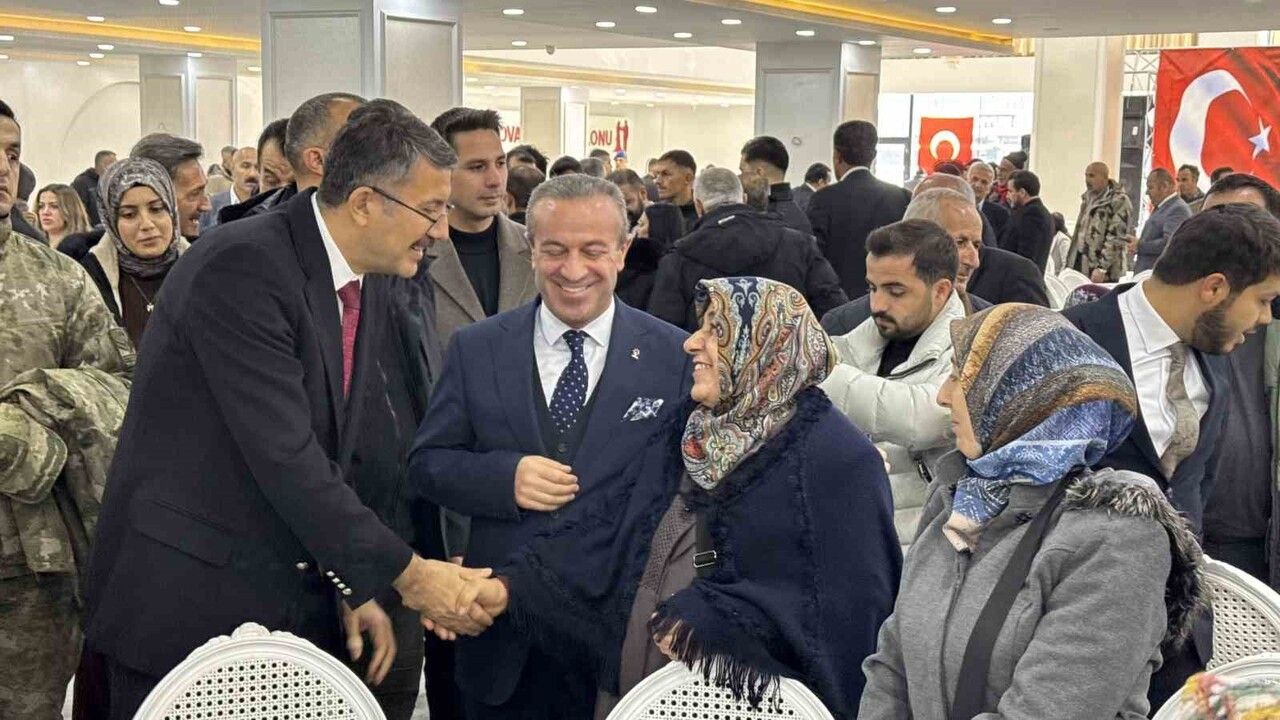 Yüksekova'da Şehit Aileleri ve Gaziler İçin Onur Programı — Birlik ve Destek Mesajları