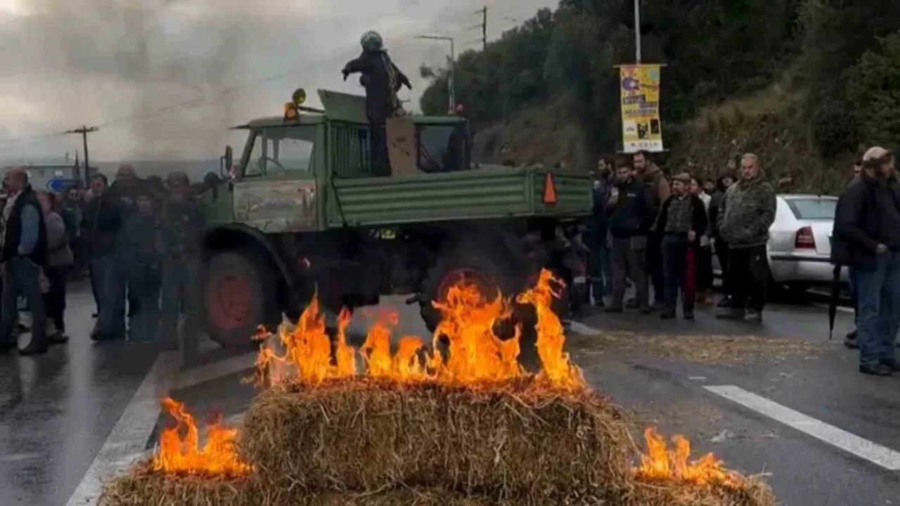 Yunan çiftçi grevi sınır kapılarında tır trafiğini durdurdu: İpsala, Kipi ve Ormenio etkilendi
