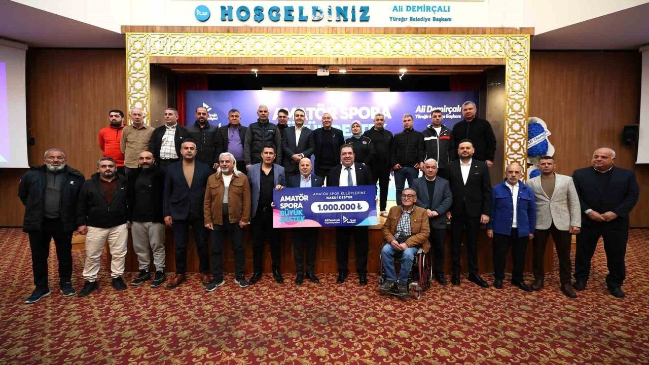Yüreğir Belediyesi amatör spor kulüplerine 1 milyon TL nakdi destek sağladı