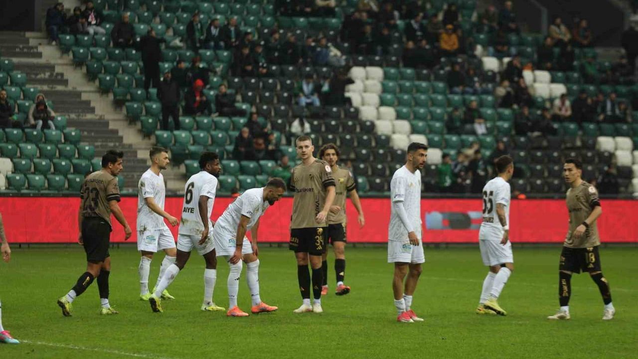 Ziraat Türkiye Kupası: Kocaelispor 3-1 Erzurumspor FK — C Grubu ilk maçında Kocaeli'de galibiyet