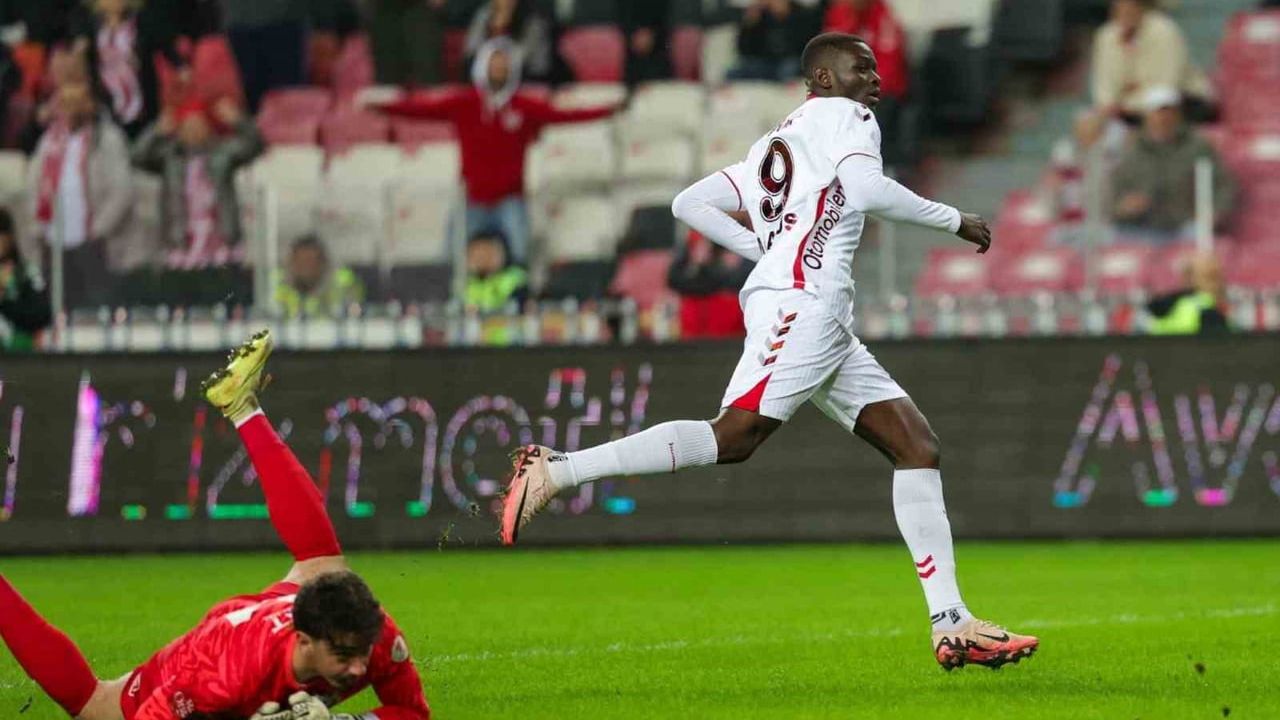 Ziraat Türkiye Kupası: Samsunspor İlk Yarıyı 2-0 Önde Tamamladı