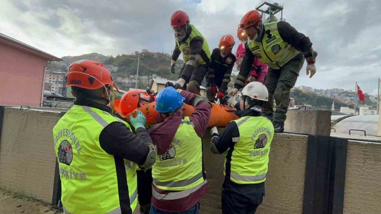 Zonguldak Motosiklet Sevdalıları, 30 Kişilik Motorize Arama Kurtarma Ekibiyle AFAD Akreditasyonu İçin Hazırlanıyor