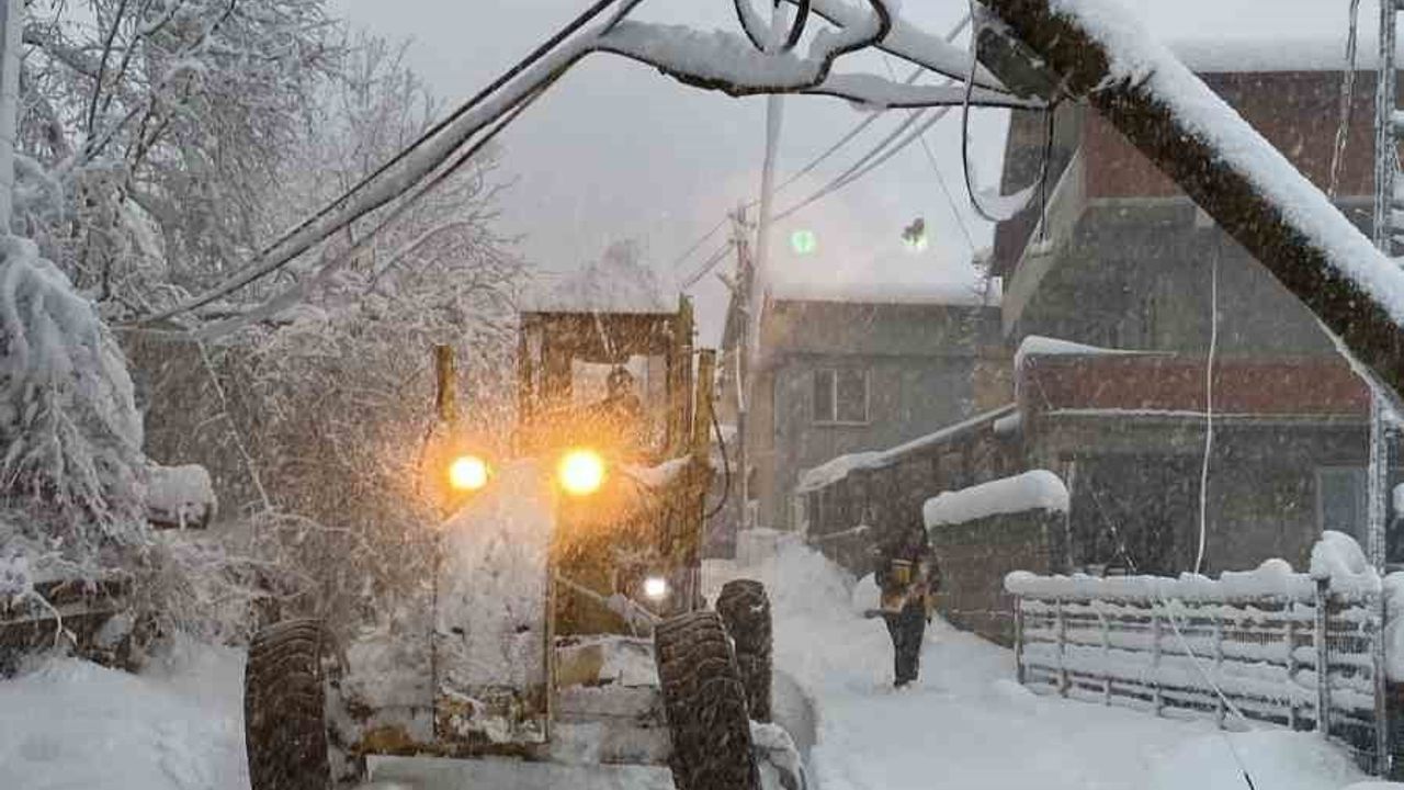 Zonguldak'ta 81 köy yolu kar nedeniyle ulaşıma kapandı
