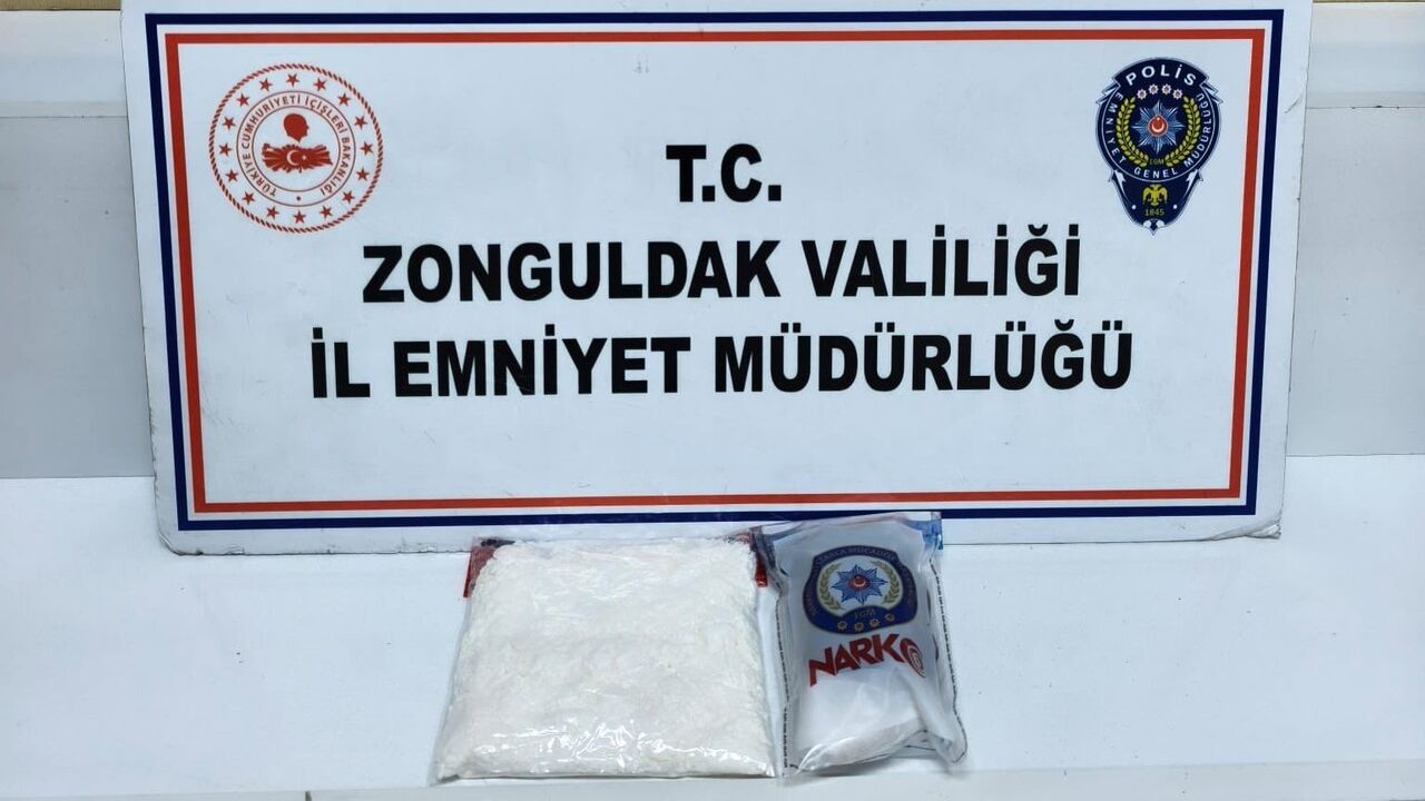 Zonguldak'ta uyuşturucu operasyonu: 3 şüpheli tutuklandı