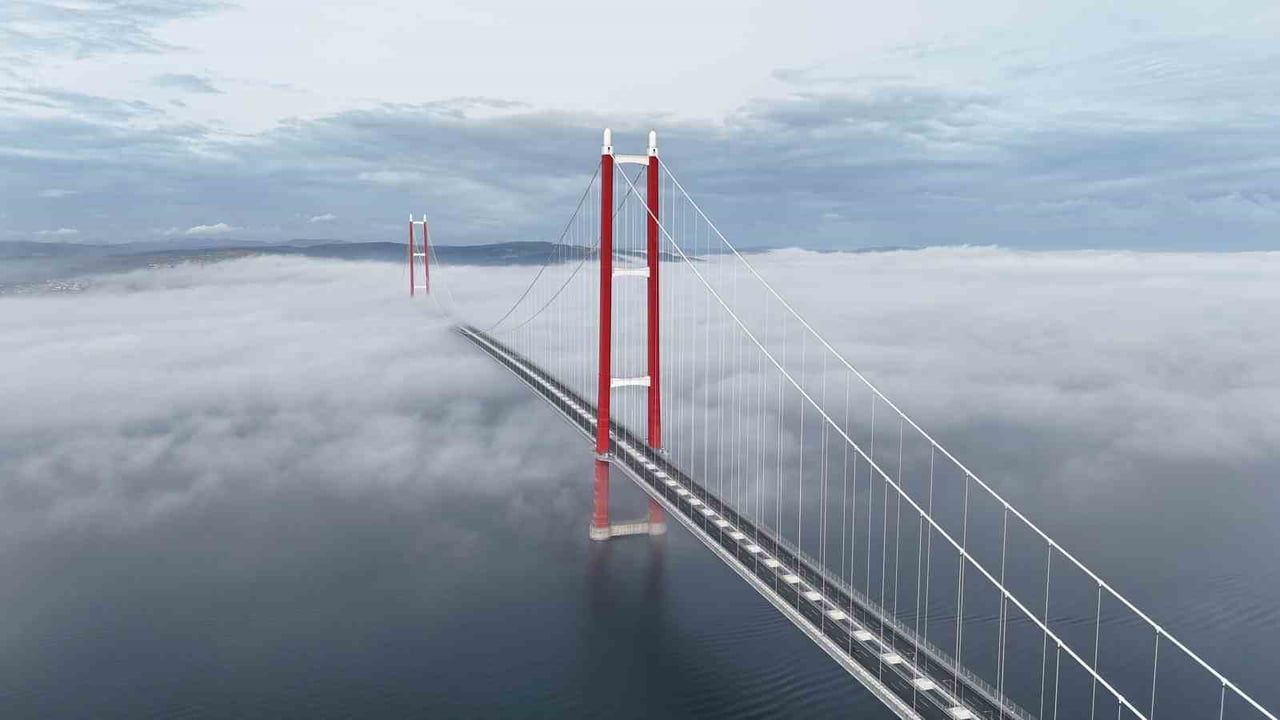 1915 Çanakkale Köprüsü sis altında dronla görüntülendi