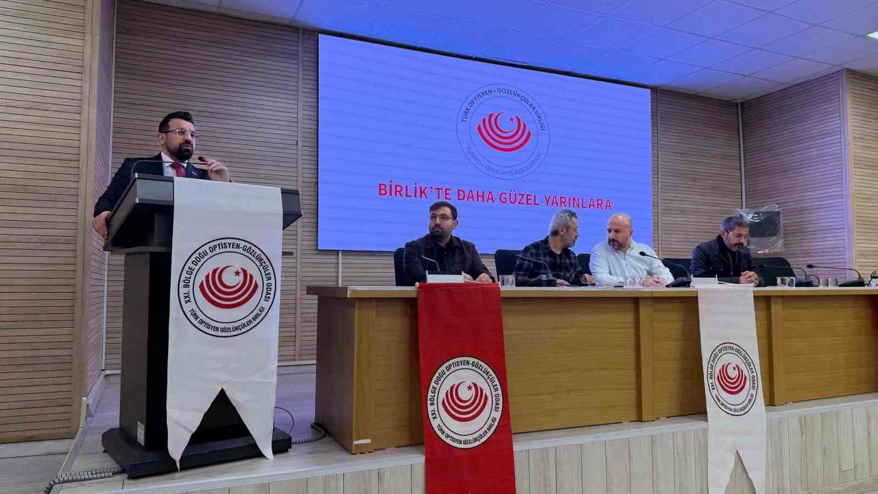 21. Bölge Doğu Optisyen ve Gözlükçüler Odası'nda Abdurrahim Erdoğan yeniden başkan seçildi