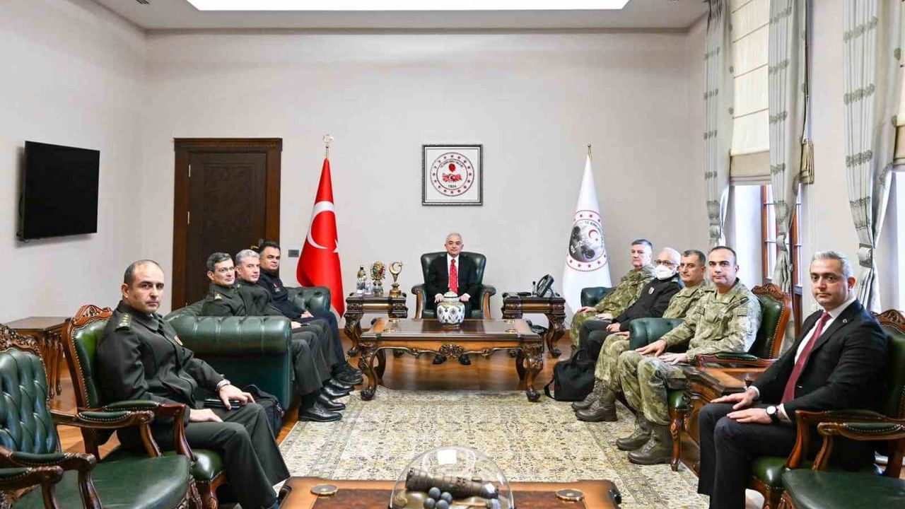 5. Kolordu Komutanı Tümgeneral Aksoytürk ve Heyeti Kırklareli'yi Ziyaret Etti