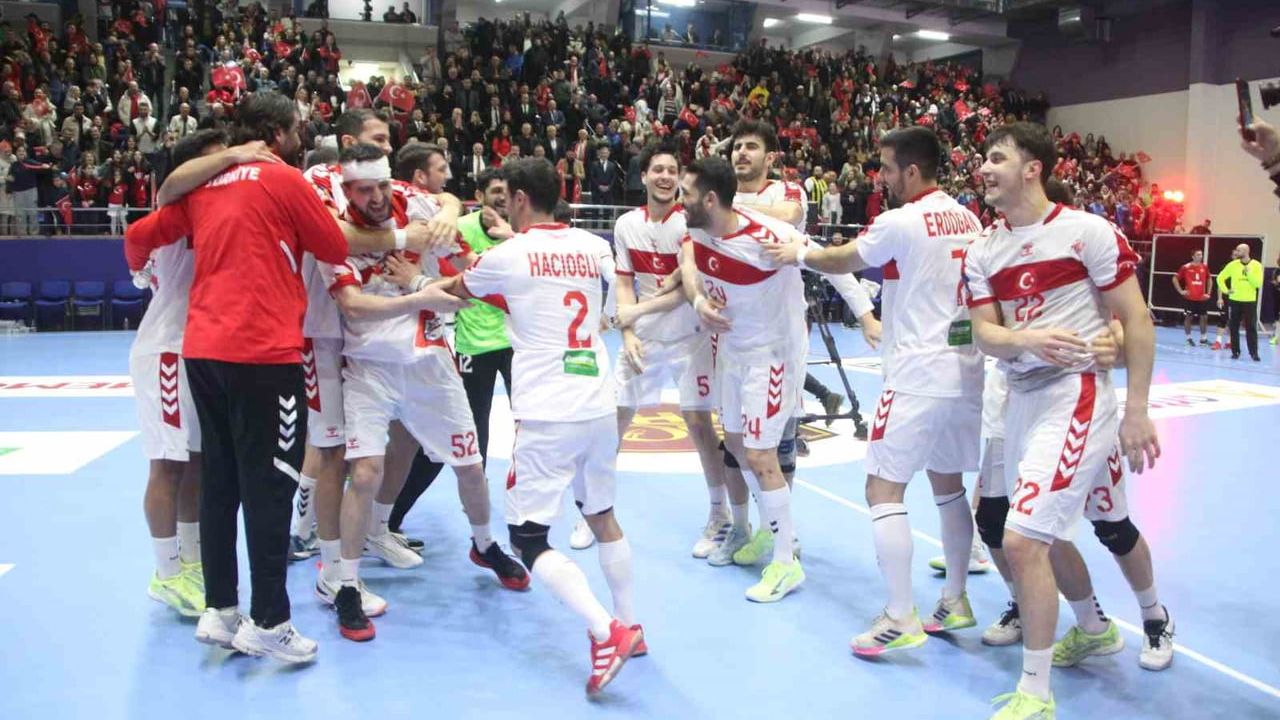 A Milli Erkbol Takımı, Bulgaristan’ı 38-29 Mağlup Ederek 2028 Avrupa Şampiyonası Gruplarına Yükseldi