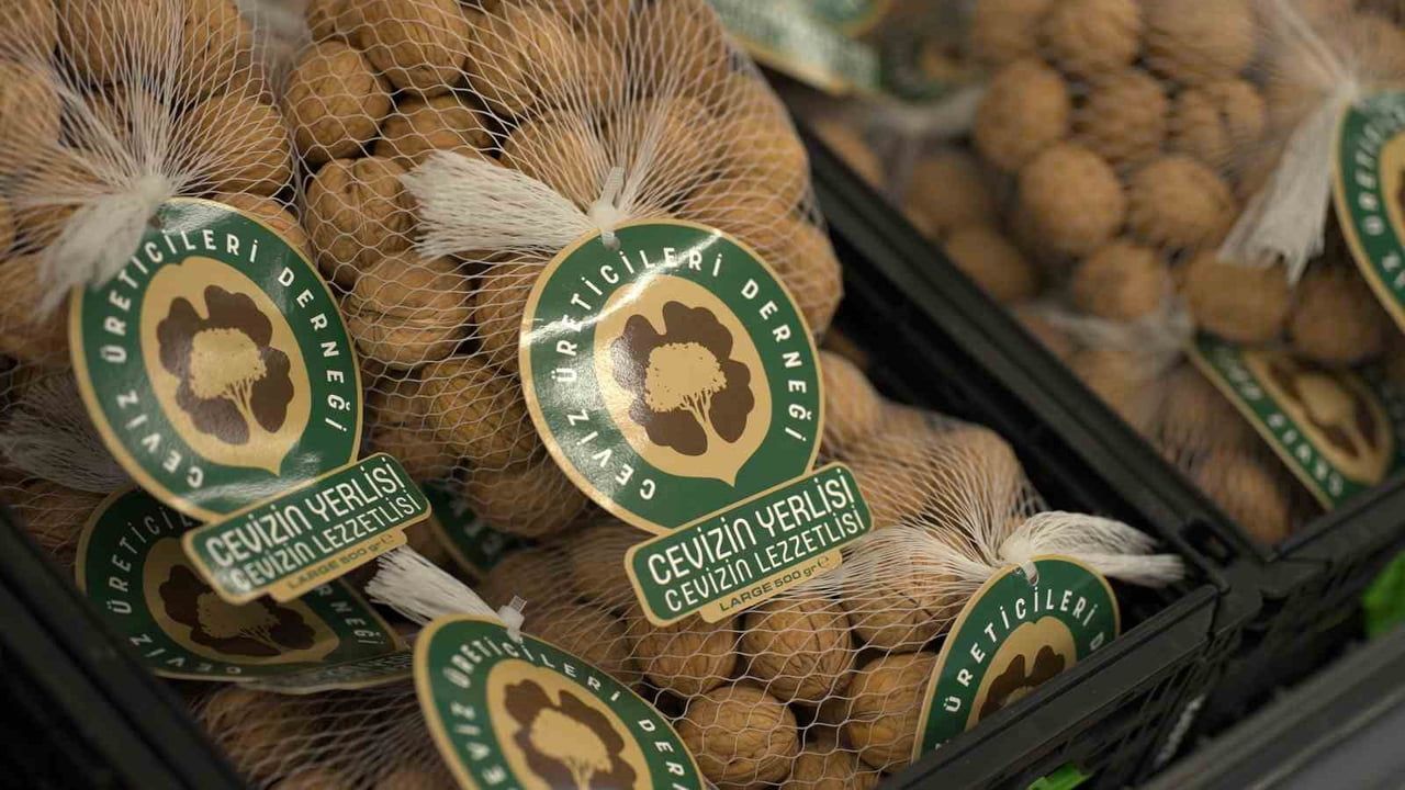 A101, Ceviz Üreticileri Derneği ile Yerli Cevizi Mağazalara Taşıyor