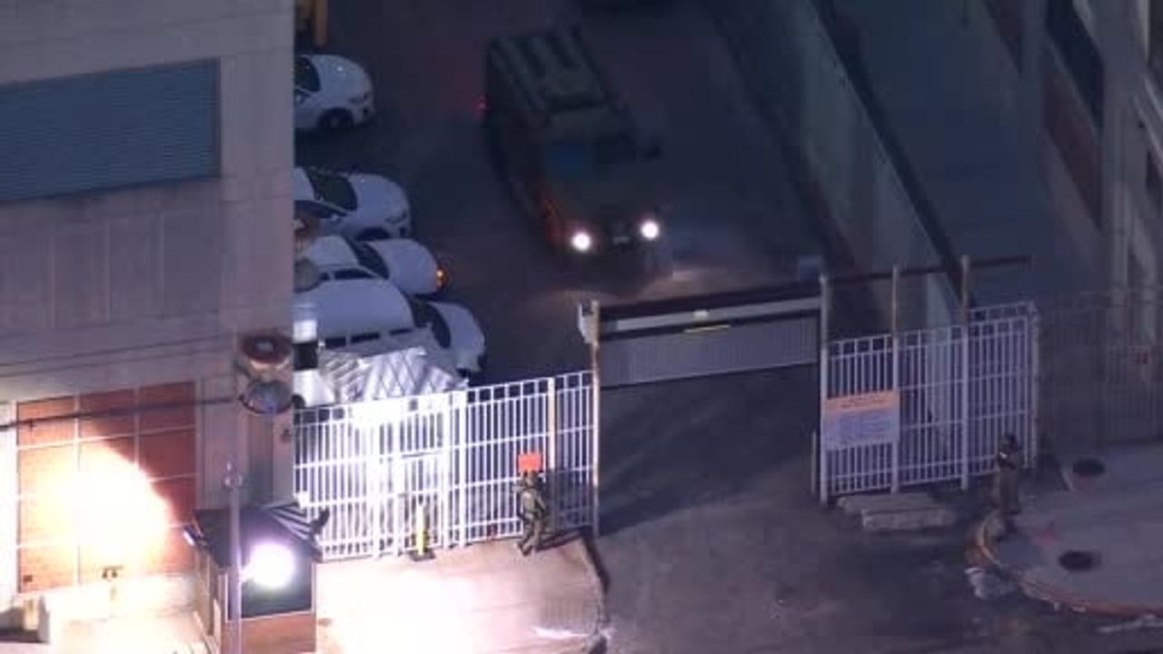 ABD'nin New York'a getirdiği Maduro, Manhattan'daki federal mahkemeye sevk ediliyor