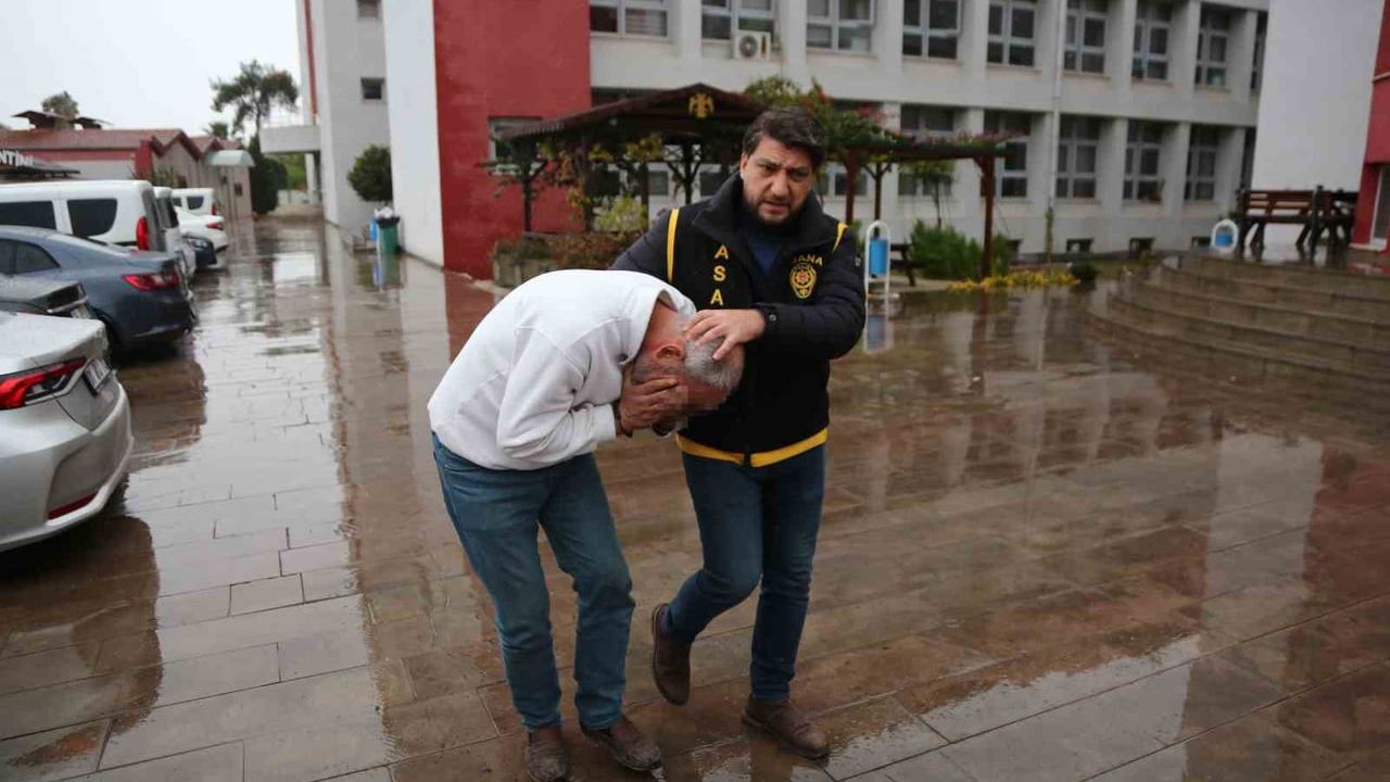 Adana'da kargo şube müdürünü öldüren şüpheli tutuklandı