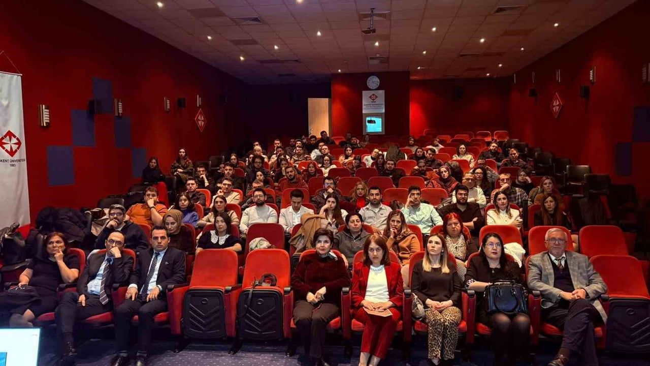 Adana'da Radyoloji Uzmanları Hematolojik Hastalıklarda Görüntüleme Eğitimi İçin Bir Araya Geldi