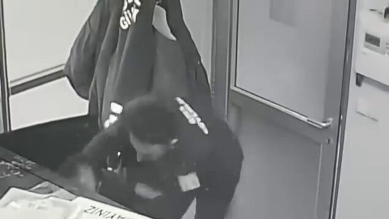 Adapazarı'nda engelli çalışan, güvenlik görevlisinin Heimlich manevrasıyla kurtarıldı