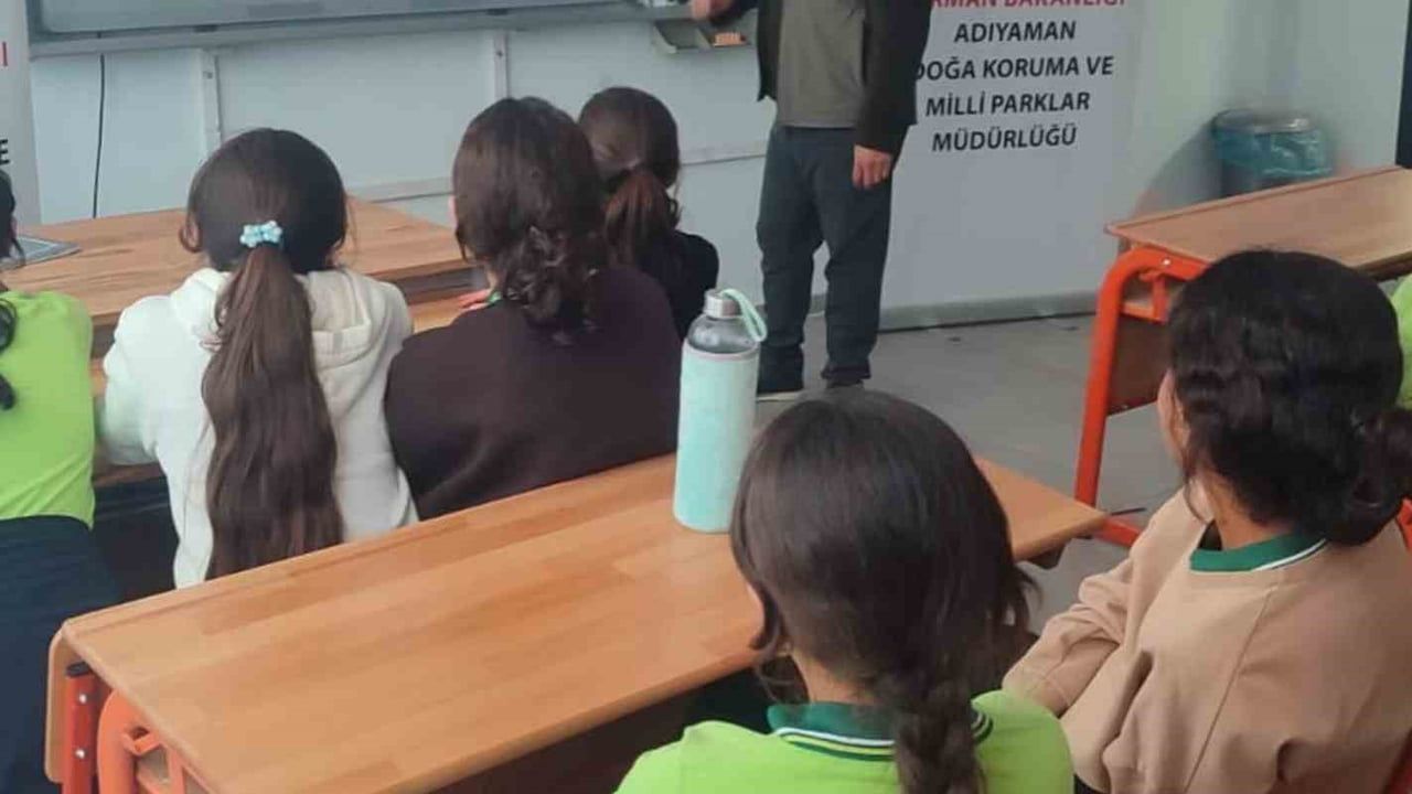 Adıyaman'da Öğrencilere Biyoçeşitlilik, Biyokaçakçılık ve Doğa Bilinci Eğitimi