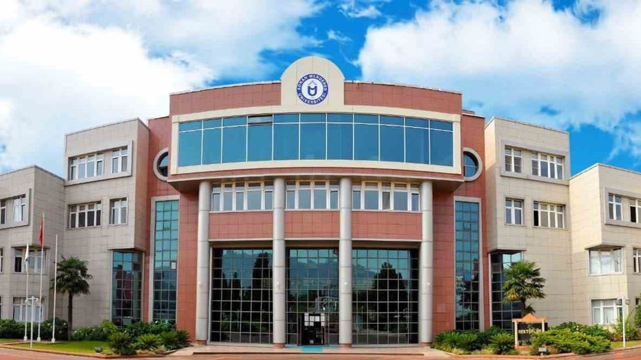 ADÜ'de üç ön lisans programına MEDEK'ten tam akreditasyon