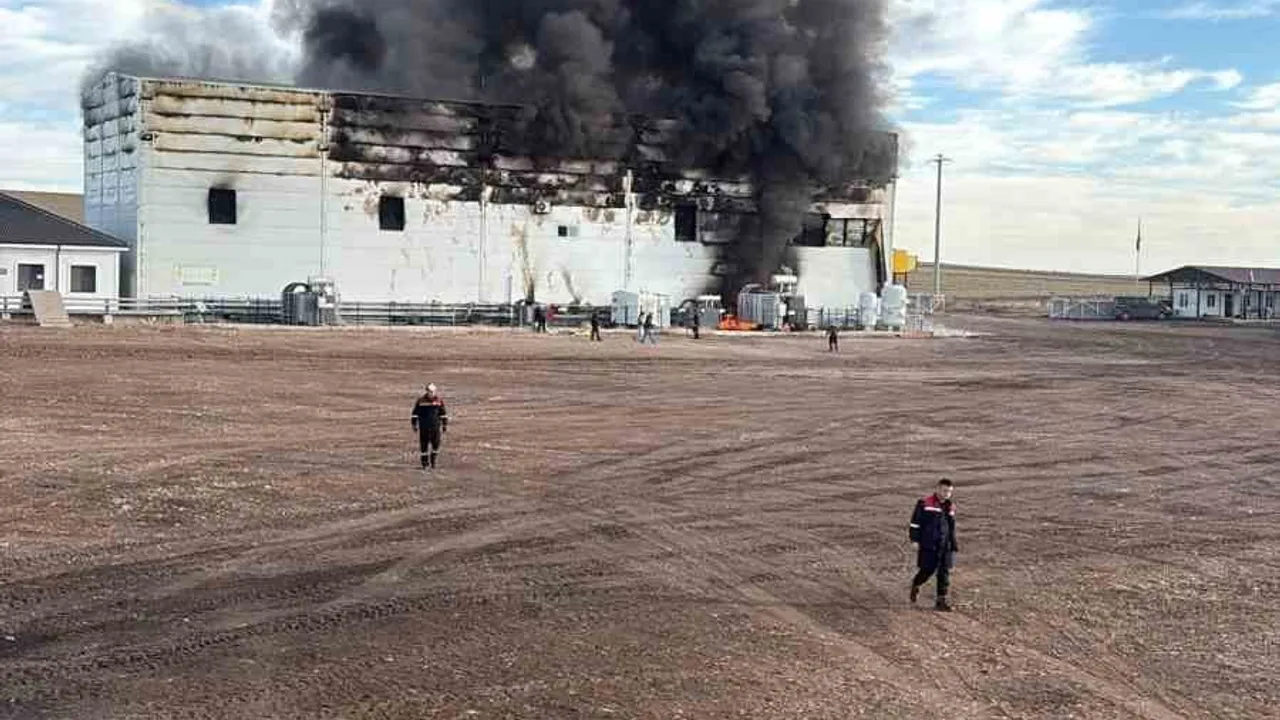 Afyonkarahisar'da Borbes elektrik üretim tesisinde yangın