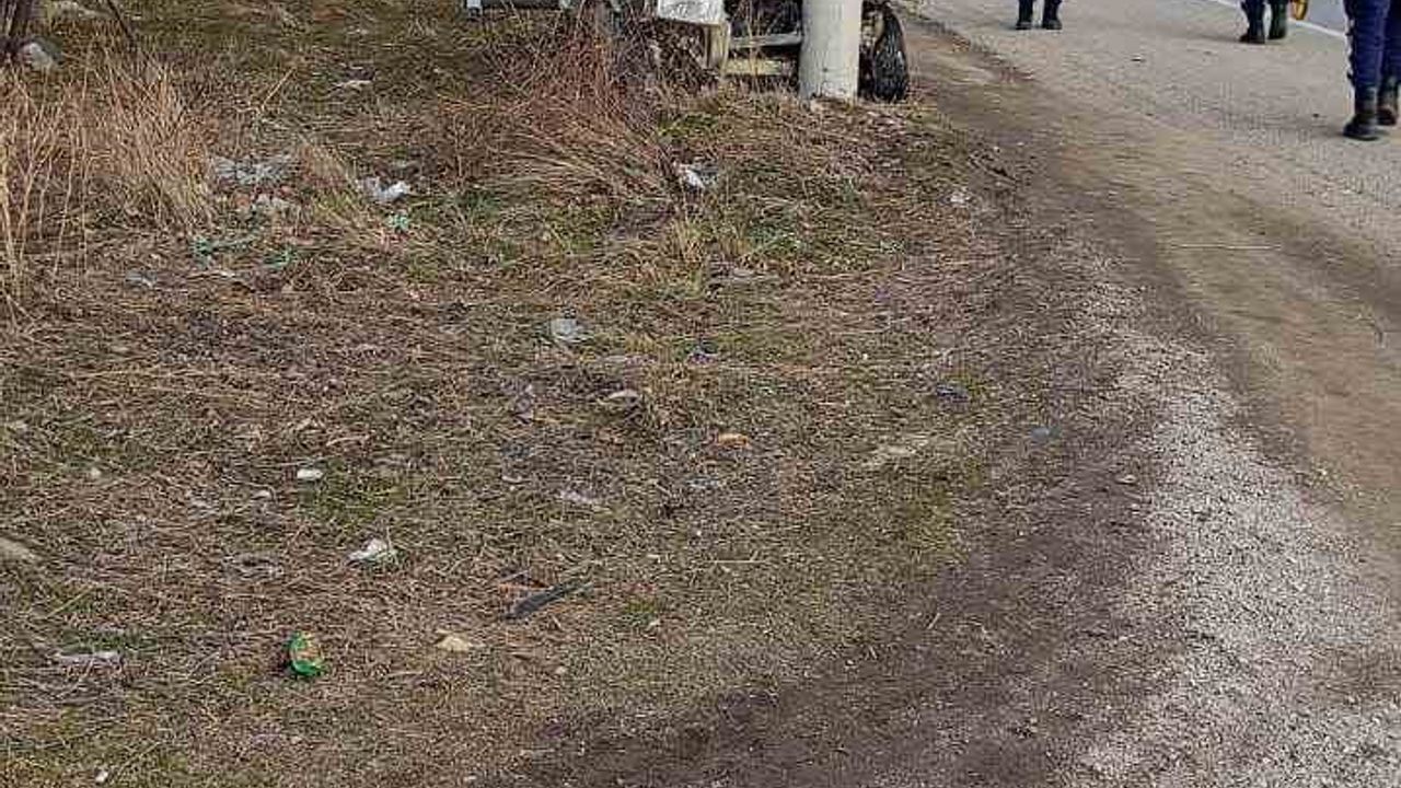 Afyonkarahisar'da otomobil-moped çarpışması: Anne hayatını kaybetti, 12 yaşındaki oğlu ağır yaralandı