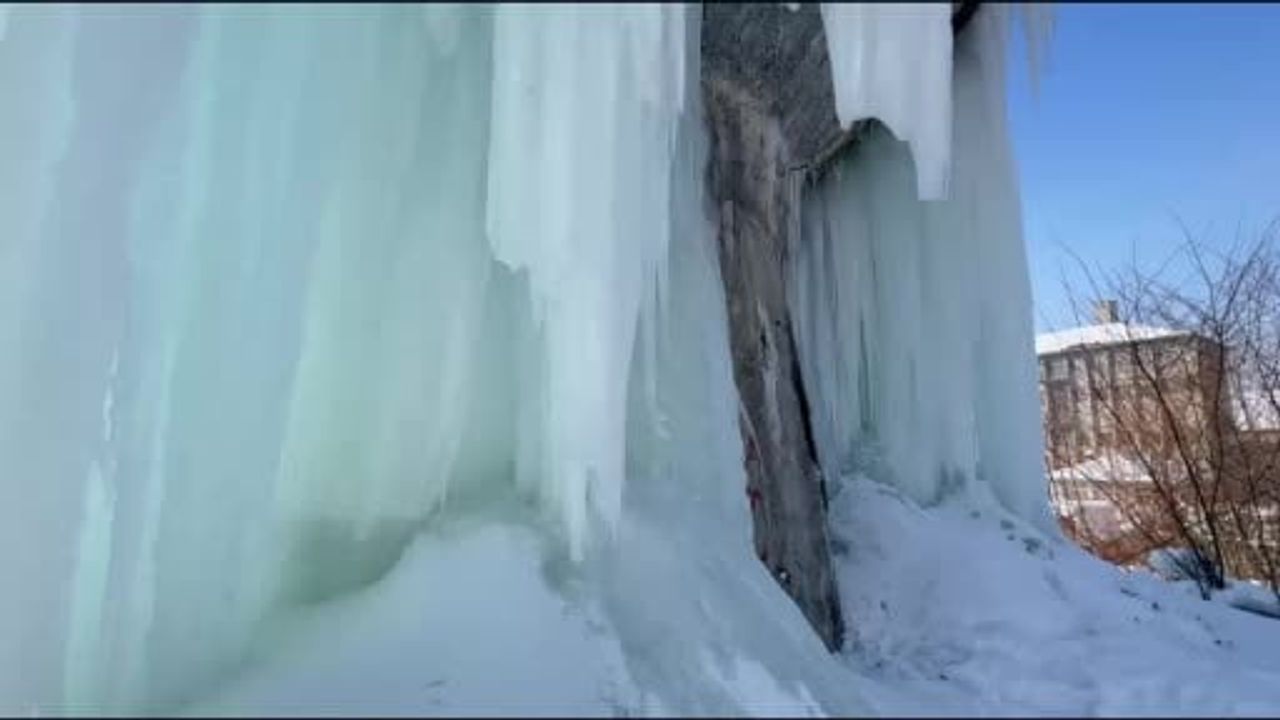 Ağrı'da dondurucu soğuk günlük yaşamı etkiliyor