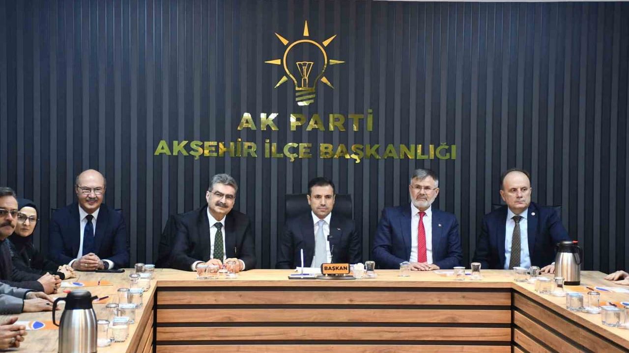 AK Parti Akşehir İlçe Başkanlığı yeni hizmet binası törenle açıldı