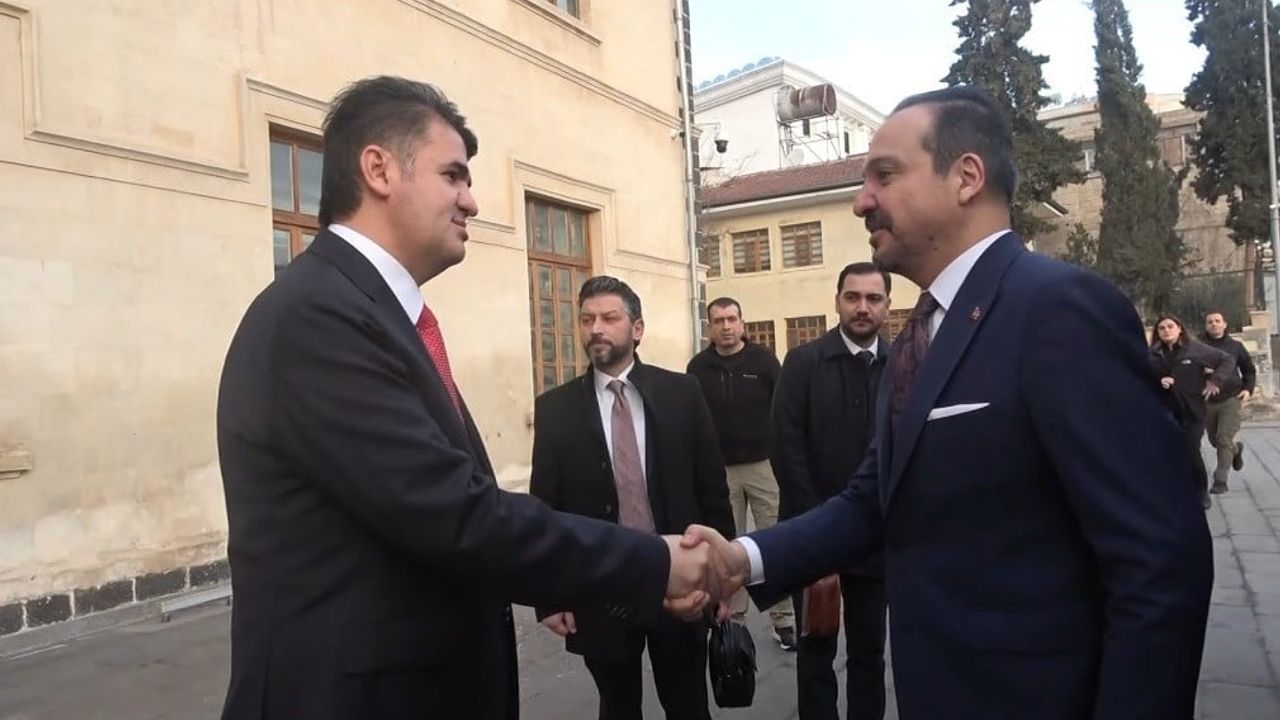 AK Parti Heyeti Suriye Ziyareti Öncesi Kilis Valisi Ömer Kalaylı’yı Ziyaret Etti
