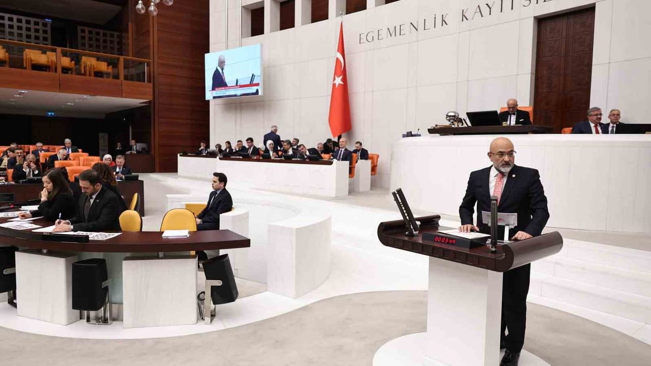 AK Parti'li Murat Cahid Cıngı 2025 Meclis Faaliyetlerini Paylaştı