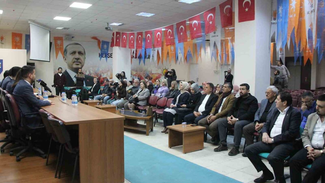 AK Parti Mersin teşkilatı üye sayısını 209 bin 40’a çıkararak yeni rekora ulaştı