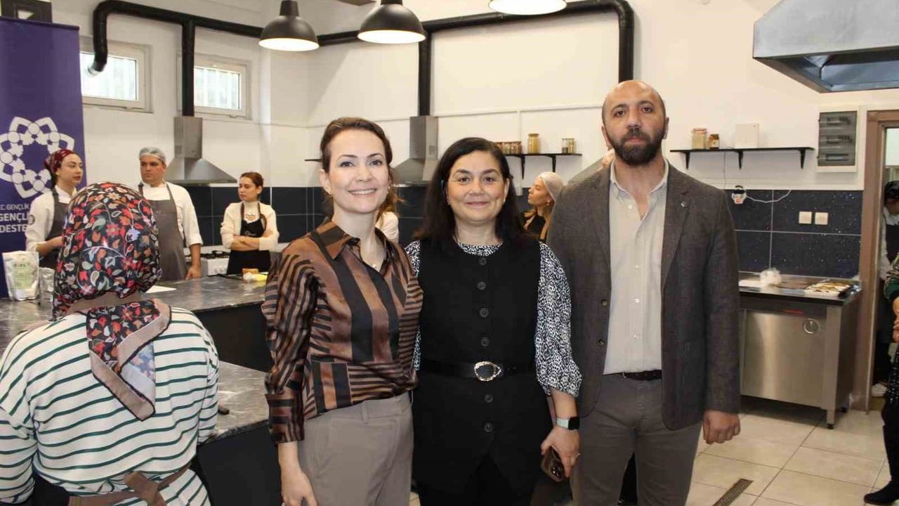 Akdeniz Üniversitesi’nde 'PKU Dostu Mutfak' Atölyesi: Düşük Proteinli Beslenme Uygulamalı Olarak Anlatıldı