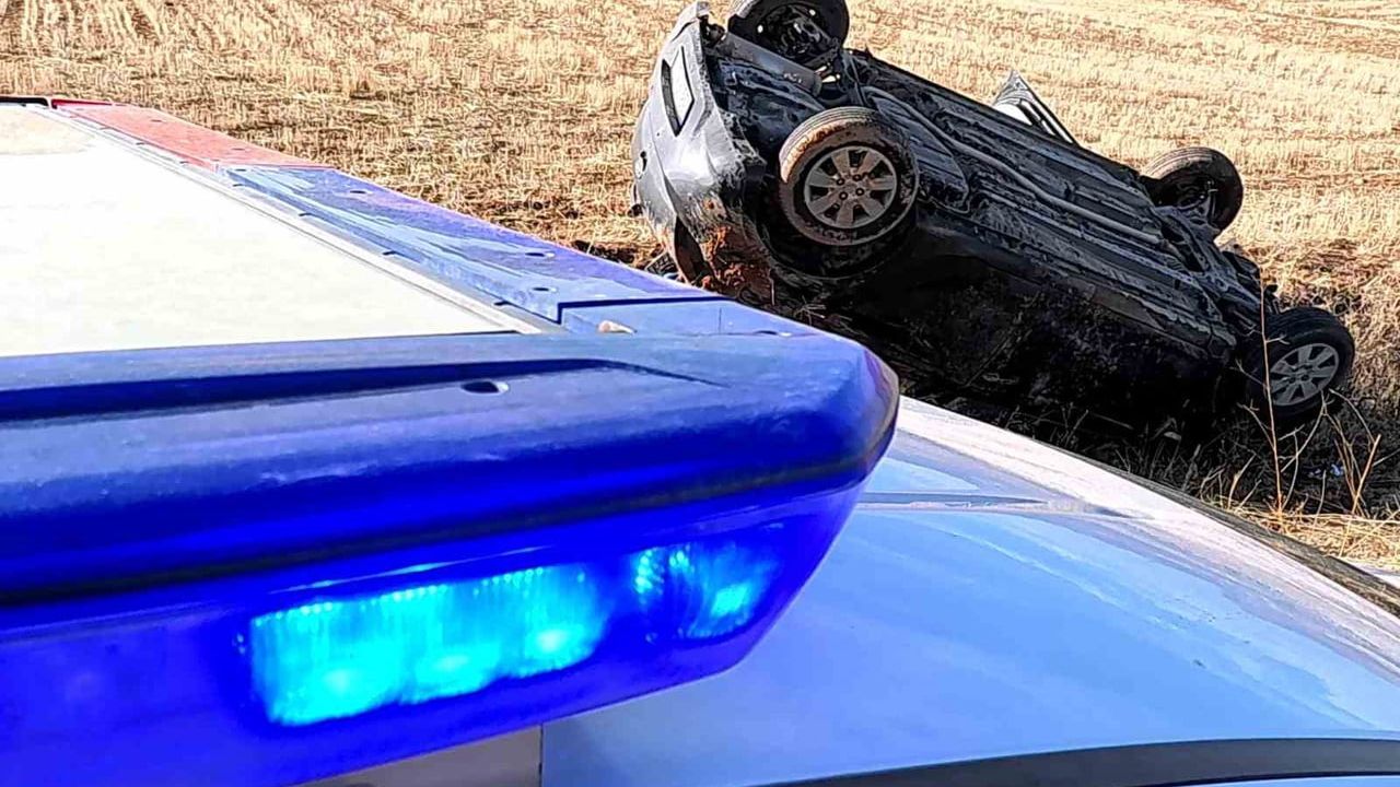 Aksaray'da takla atan otomobilde kadın sürücü yaralandı