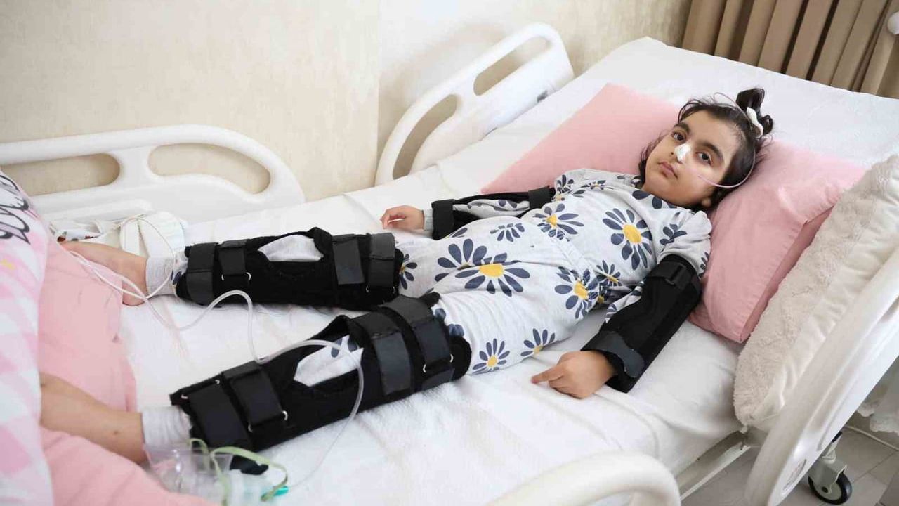 Aksaray'da 'yanlış iğne' iddiası: 4 yaşındaki Mihra makineye bağlı yaşam savaşı veriyor