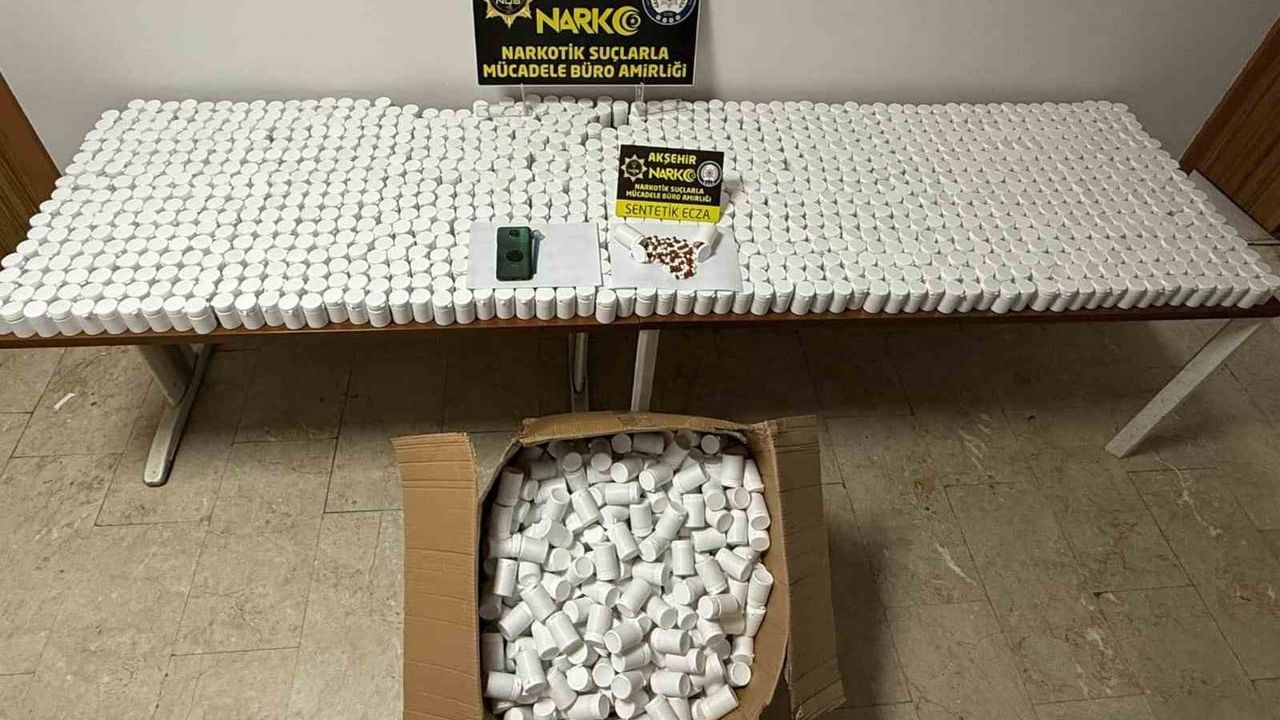 Akşehir'de 108 bin 130 adet sentetik ecza ele geçirildi — Piyasa değeri 10 milyon lirayı aşıyor