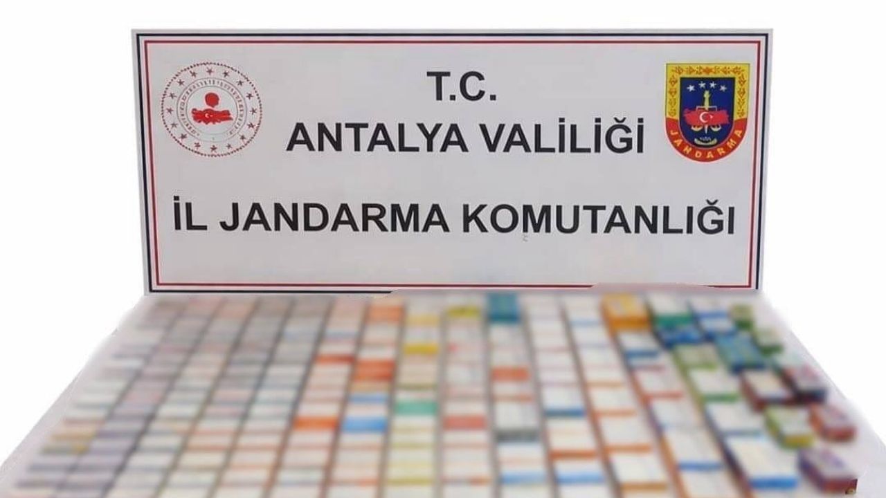 Alanya'da jandarmadan iki ayrı kaçakçılık operasyonu