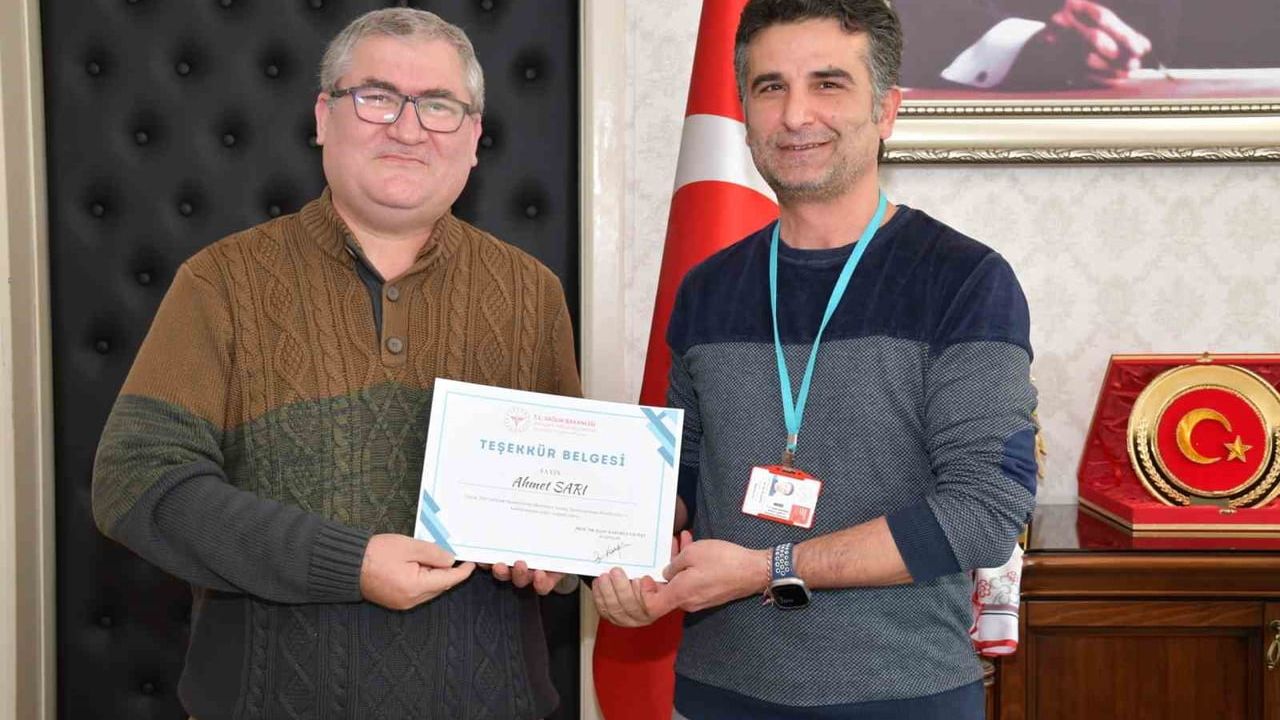 Alanya Eğitim ve Araştırma Hastanesi’nde sağlık çalışanları satranç turnuvasında buluştu