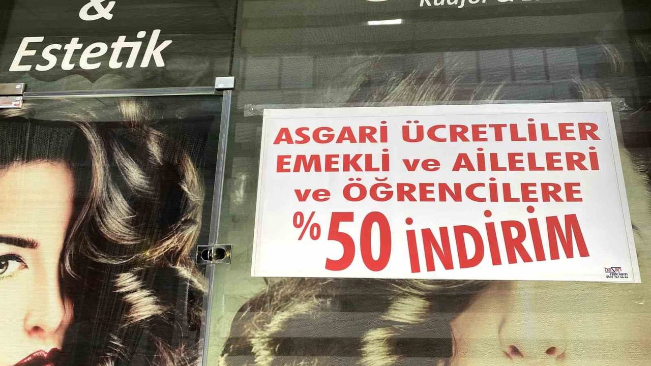 Alaşehir'de Este Kuaför'ten Yeni Yıla Özel %50 İndirim: Emekli, Öğrenci ve Asgari Ücretlilere Destek