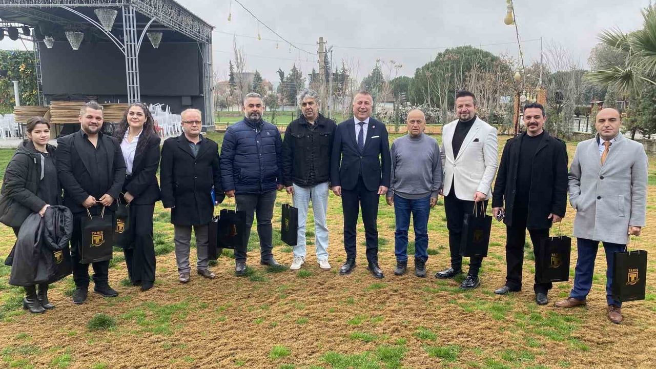 Alaşehir'de TARİŞ: Kalıntı sorunu Avrupa pazarında üzüm ihracatını olumsuz etkiliyor