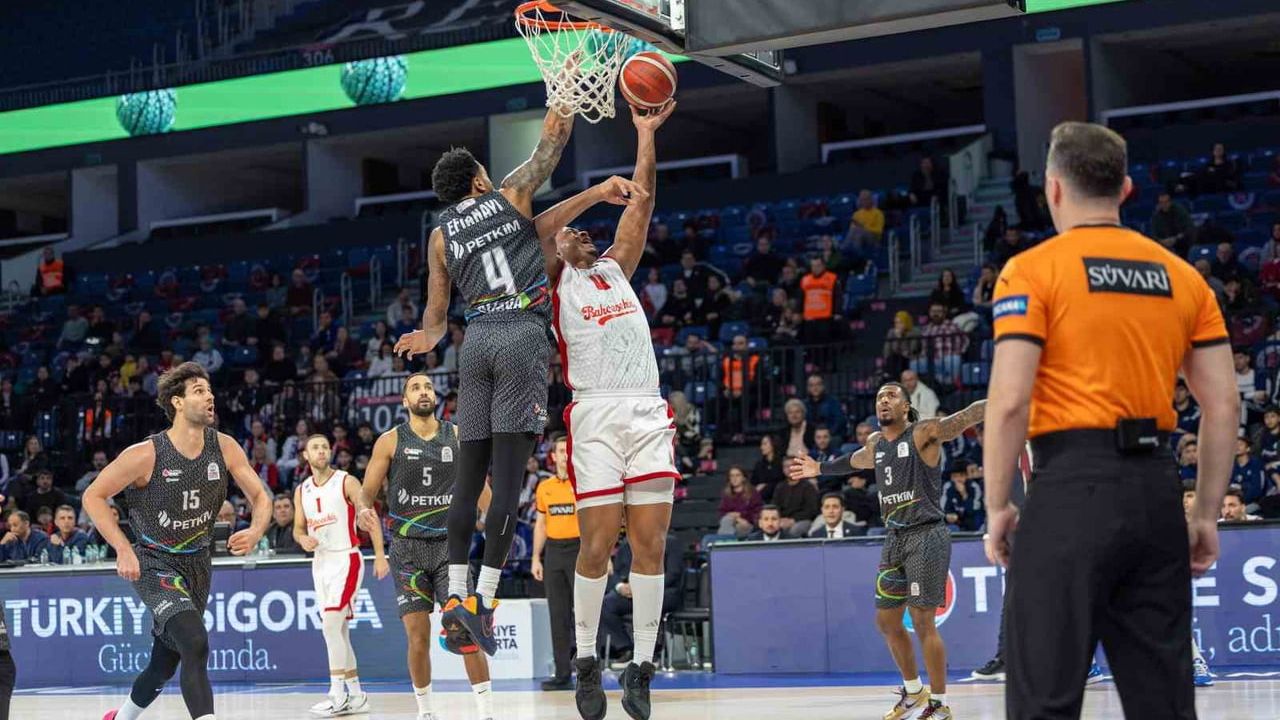 Aliağa Petkimspor, Bahçeşehir Koleji'ne 100-60 yenilgiyle deplasmanda iki maçlık serisini kaybetti