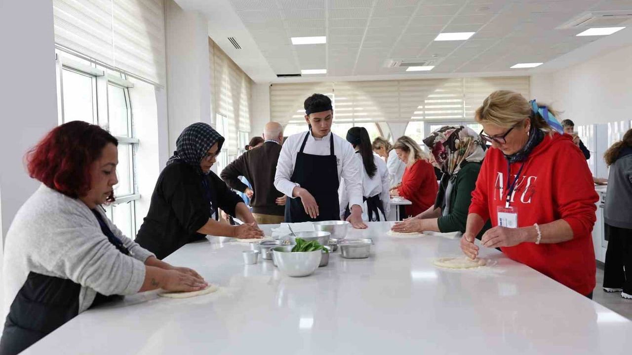 ALKÜ'nün 'Benim Üniversitem' projesi 27 katılımcıya ilk üniversite deneyimini sundu