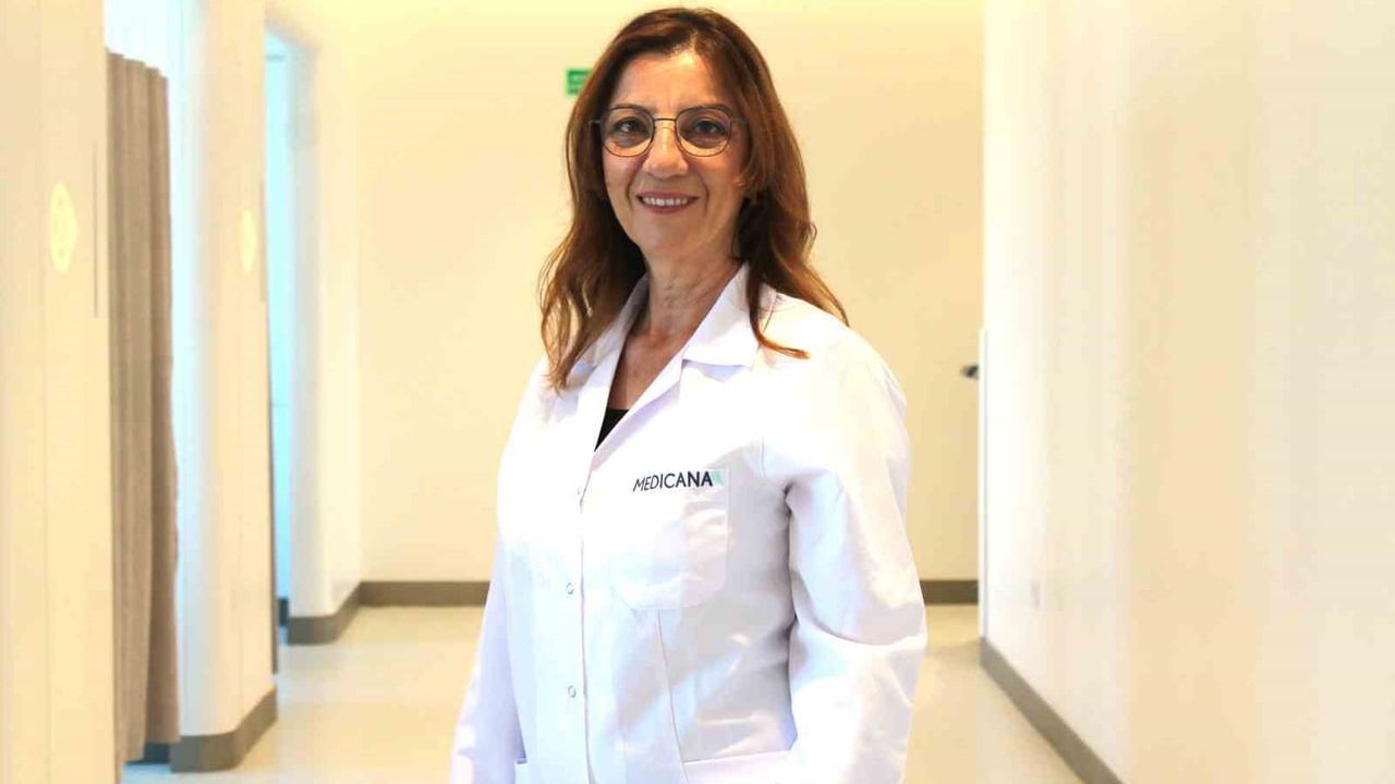 Amfizemli Hastalara Cerrahisiz Umut: Coil ve Valv ile Bronkoskopik Volüm Düşürme