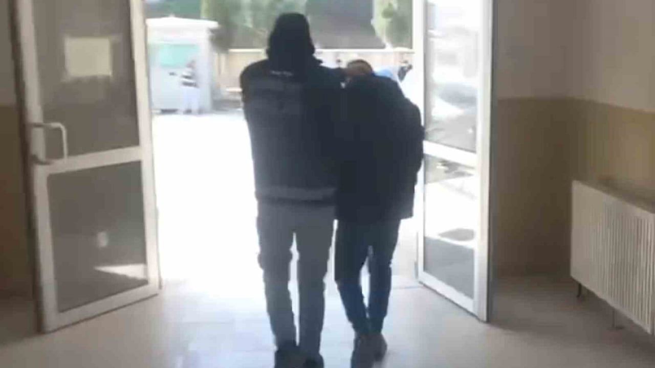 Antakya'da 15 Yıl Kesinleşmiş Hapis Cezasıyla Aranan Şahıs Tutuklandı