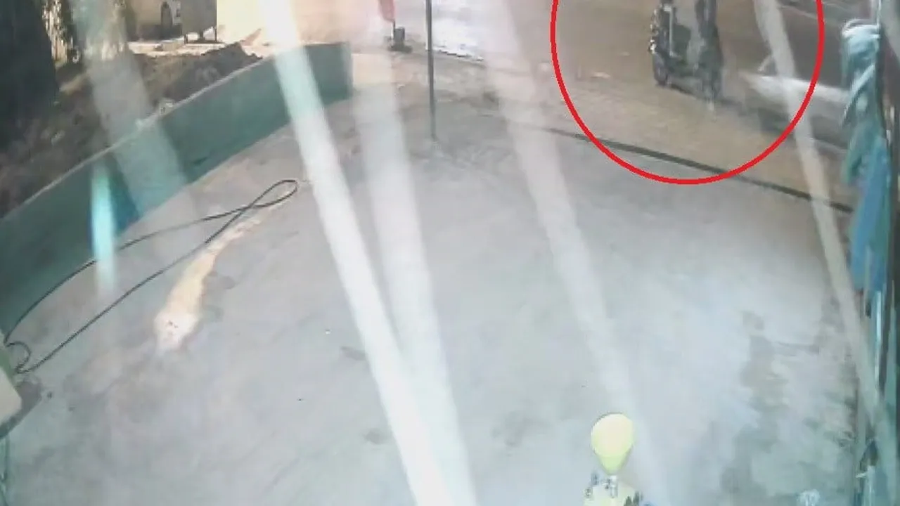 Antakya'da oto yıkamaya pompalı tüfekli saldırı: İki maskeli saldırgan motosikletle kaçtı