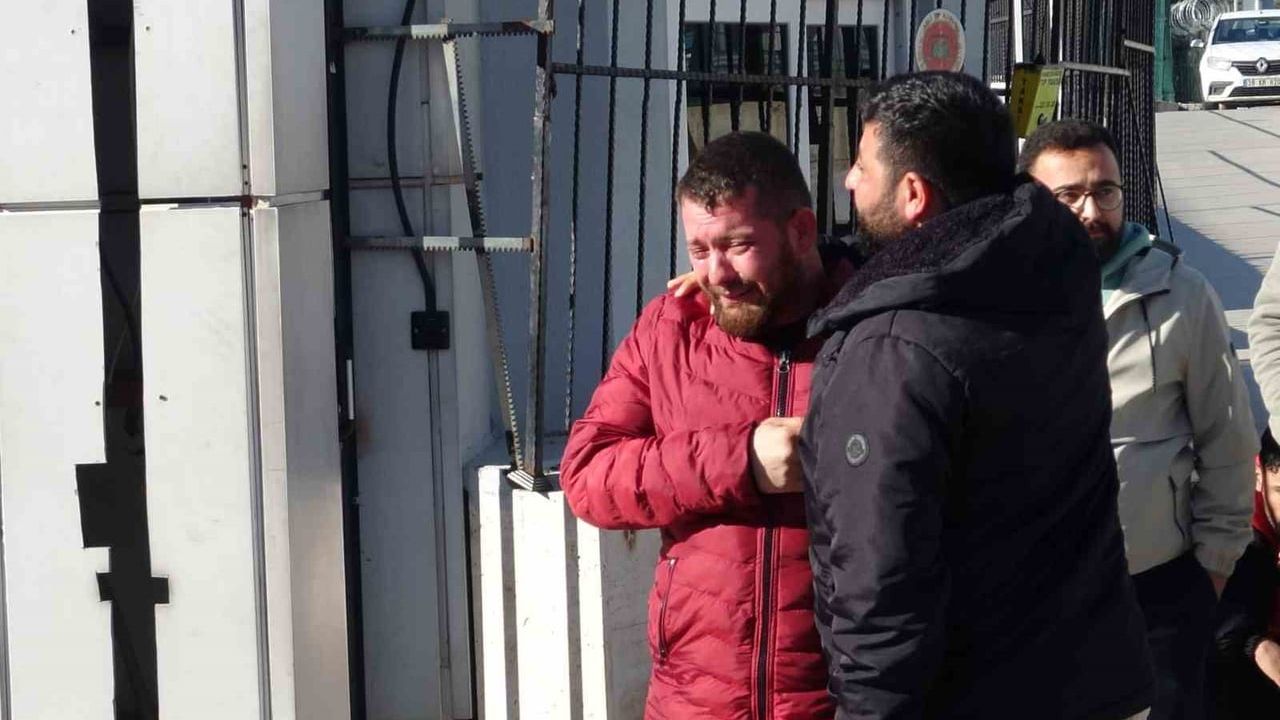 Antalya'da arkadaşından aldığı motosikletle kaza yapan genç hayatını kaybetti