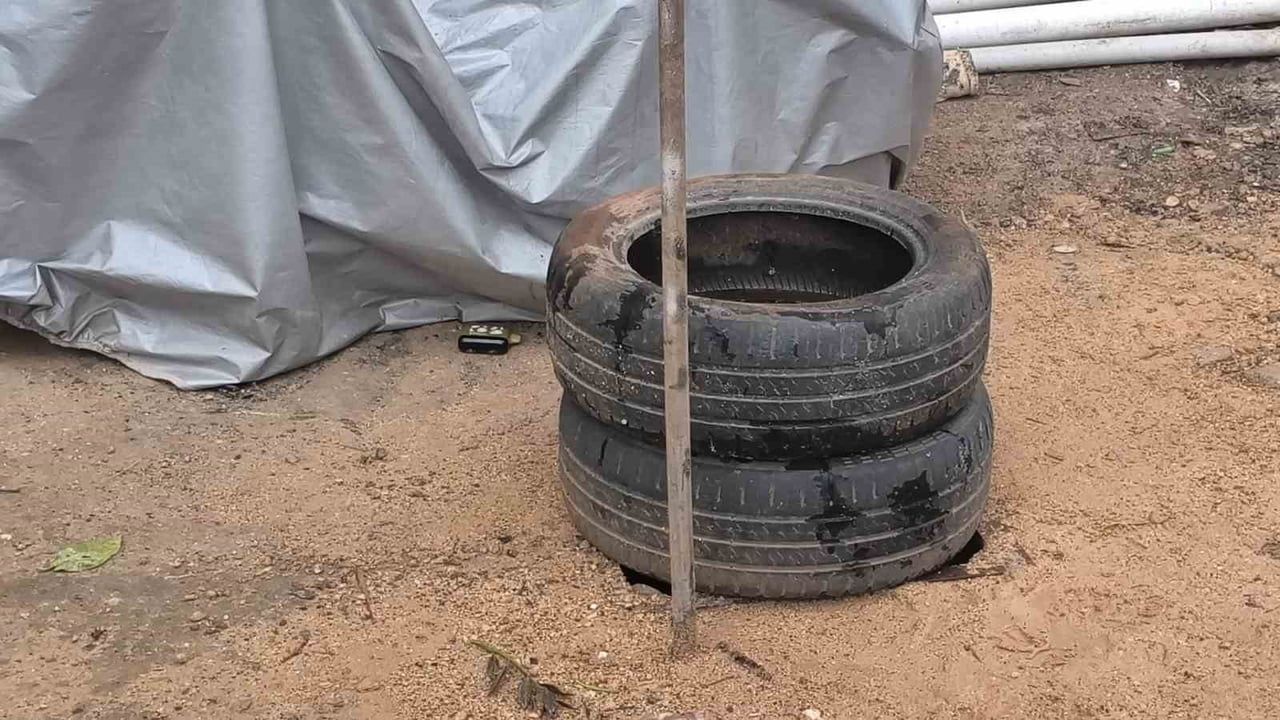 Antalya'da kırılan fosseptik kapağına düşen genç kadın komşular tarafından kurtarıldı