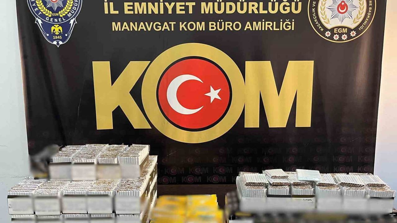 Antalya'da KOM operasyonları: Suç örgütü, zimmet, tarihi eser ve kaçak ürün soruşturmalarında 12 tutuklama