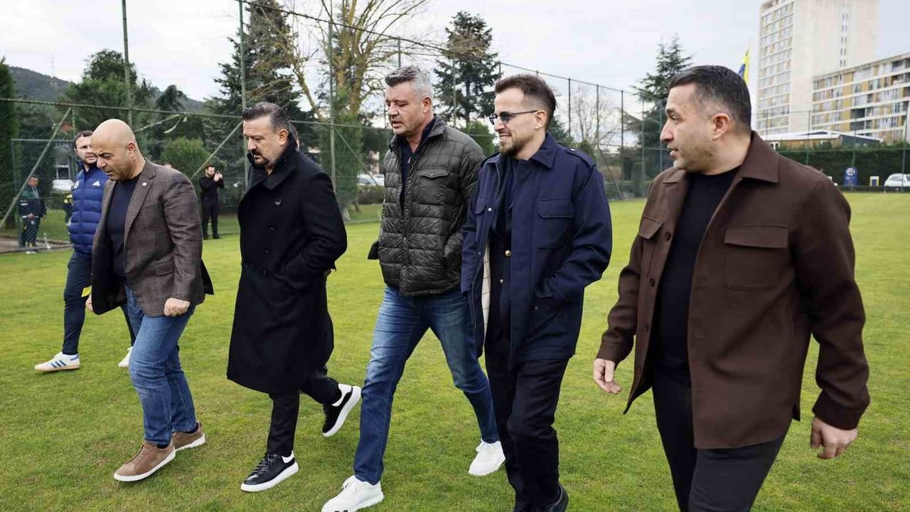 Anthony Musaba, Fenerbahçe ile ilk antrenmanına çıktı; Turkcell Süper Kupa hazırlıkları sürüyor